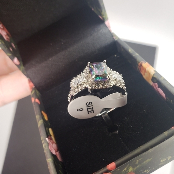 Rainbow stone emerald cut engagement ring baguette ring size 10 - Picture 3 of 3